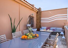 Villa Splantzia-heated Pool-garden-2 min Chania Port