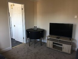 Eaton Ford Green Apartment