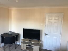 Eaton Ford Green Apartment
