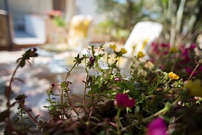 Sea Front Apartment 5 Beds With Balcony 250 Meters From the Beach