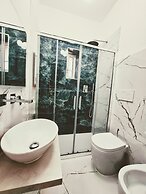 Rhome Sweet Rhome Suite