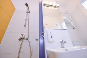 Colors Apartment - Cismigiu Gardens