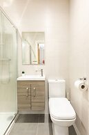 11 Helena House Business Apartment