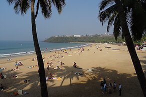 Veeniola Apartment - Stay Near Goa