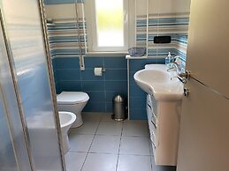 Arcobaleno Apartment 500 Meters From the sea