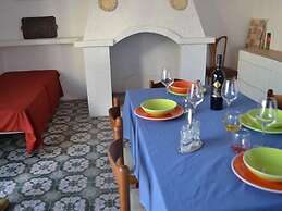 Beautiful Apartment On The Beach In Central Location With Spacious Bal