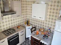 Beautiful Apartment On The Beach In Central Location With Spacious Bal