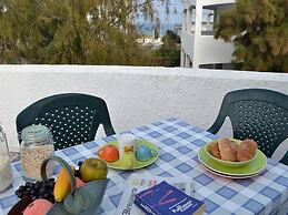 Beautiful Apartment On The Beach In Central Location With Spacious Bal