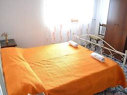 Beautiful Apartment On The Beach In Central Location With Spacious Bal