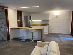 Domus Olivarum - Costa Smeralda 7 Guest and 2 Pk Wifi A - C big Garden