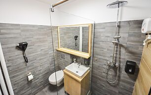 Eva Apartment - Romana Square