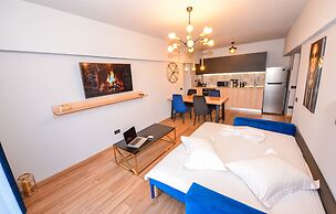 Eva Apartment - Romana Square