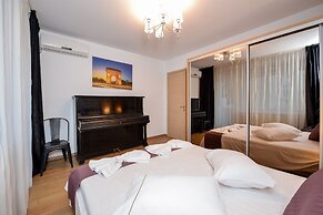 Bucharest Apartment - Cismigiu Gardens