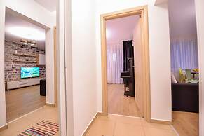 Bucharest Apartment - Cismigiu Gardens