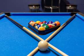 3 Bedroom Executive Pool Home With Games Room