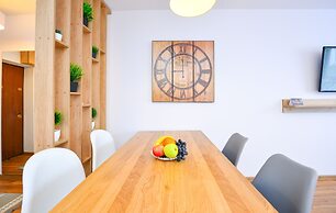 Sunshine Apartment - Cismigiu Gardens