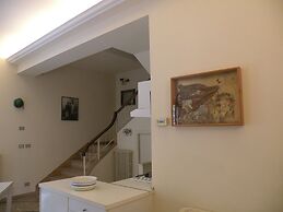 House in Marina di Pietrasanta With Large Garden 300 Meters From the s