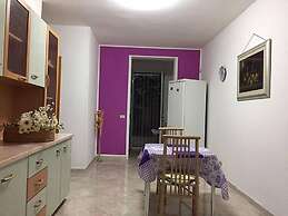 Charming Home On The Beach With Spacious Terraces & Garden - Pets Allo