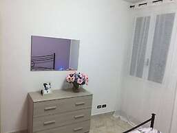 Charming Home On The Beach With Spacious Terraces & Garden - Pets Allo