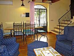 Podere Caldaruccio La Pineta - 26 People Cottage & Villa