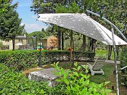 Podere Caldaruccio La Pineta - 26 People Cottage & Villa