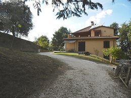 Podere Caldaruccio La Pineta - 26 People Cottage & Villa