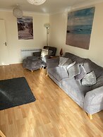 River Courtyard Apartment In The Heart Of