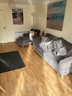 River Courtyard Apartment In The Heart Of