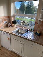 River Courtyard Apartment In The Heart Of