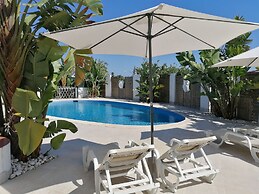 Villa 15,great Spot Ourabeach, Albufeira