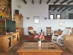 Exceptional Location - one of the Most Sought-after Locations in Costa