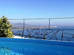 Exceptional Location - one of the Most Sought-after Locations in Costa