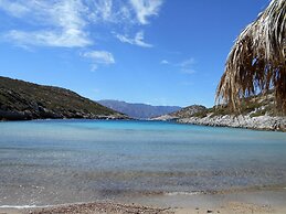 Holiday Apartment With sea View and Mountains View