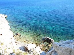 Holiday Apartment With sea View and Mountains View