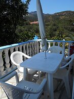 Holiday Apartment With sea View and Mountains View