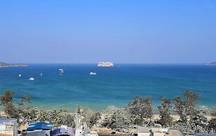 Patong Tower Cozy Comfy Luxury Apartment With Seaview, for 1-3 People,