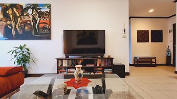 Patong Tower Cozy Comfy Luxury Apartment With Seaview, for 1-3 People,