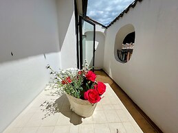 Central Spoleto Apartment With Large Sunny Terrace With Views