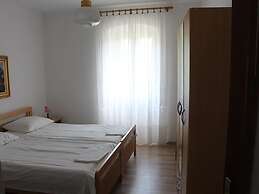 Apartment Marisa in Cres