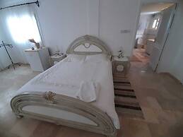 Luxury Villa With Private Pool in Lapta Kyrenia