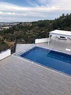 Luxury Villa With Private Pool in Lapta Kyrenia