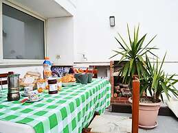 Apartment Directly On The Beach With Air Conditioning And Terrace, Pet