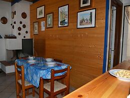 Apartment Directly On The Beach With Air Conditioning And Terrace, Pet