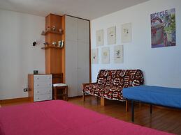 Apartment Directly On The Beach With Air Conditioning And Terrace, Pet