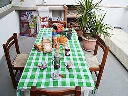 Apartment Directly On The Beach With Air Conditioning And Terrace, Pet