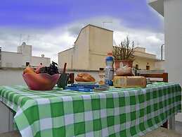 Apartment Directly On The Beach With Air Conditioning And Terrace, Pet