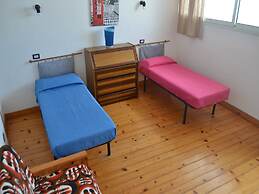 Apartment Directly On The Beach With Air Conditioning And Terrace, Pet