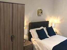 Serviced Apartment 1 Helena