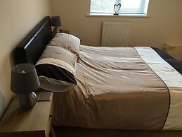 Penthouse Apartment On The River - 65 Skipper Way