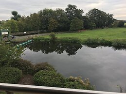 Penthouse Apartment On The River - 65 Skipper Way